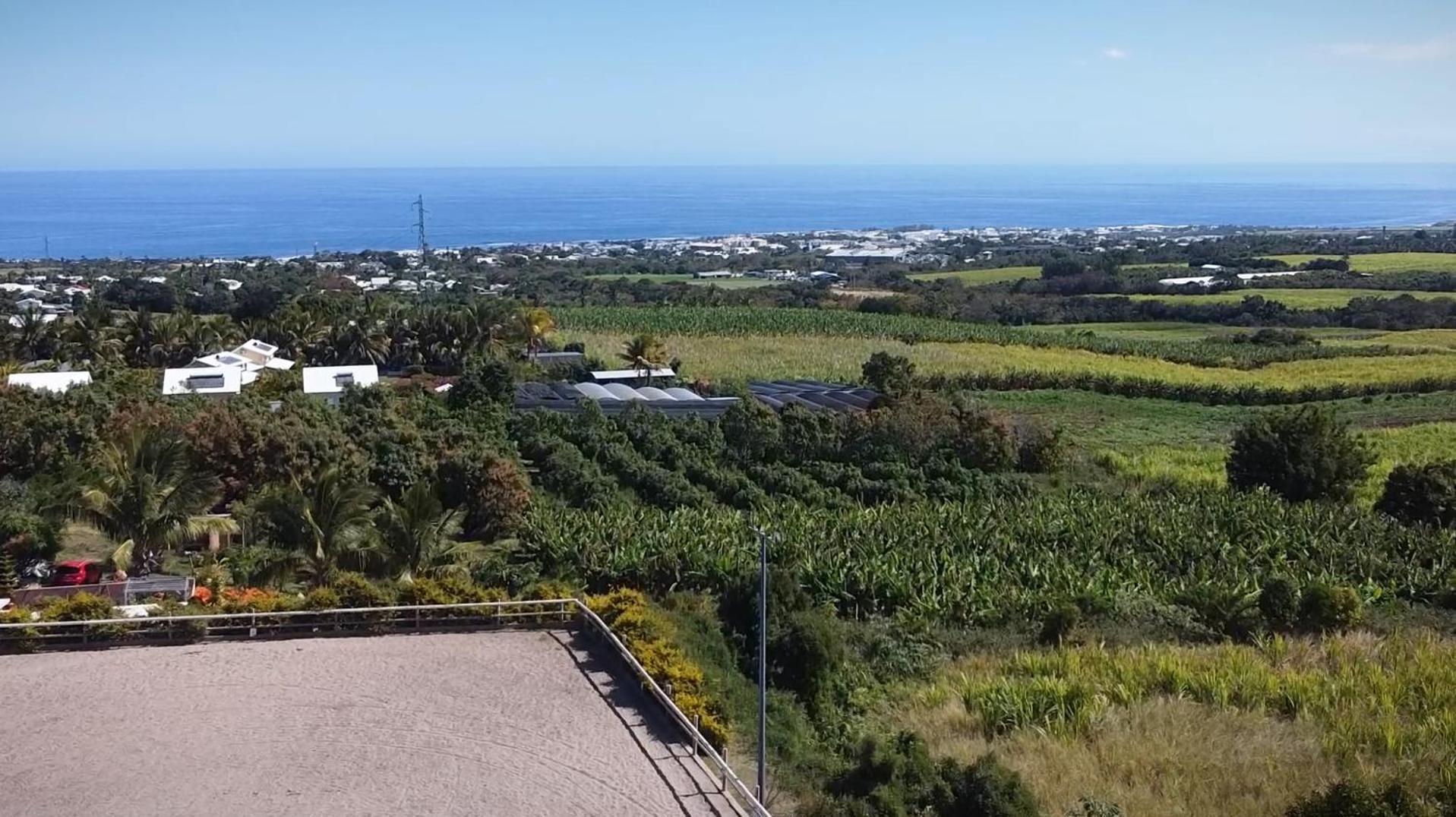 Gadiamb City Saint Pierre Exterior photo